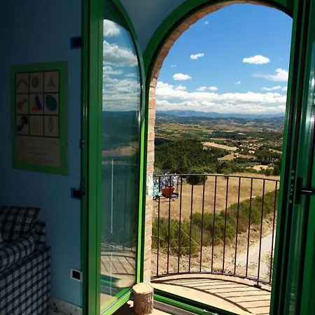 Apartment Mit Balkonblick Ins Bergige Gruene By Interhome *