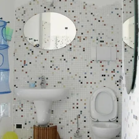 Apartment Mit Balkonblick Ins Bergige Gruene By Interhome Monte Vibiano Vecchio